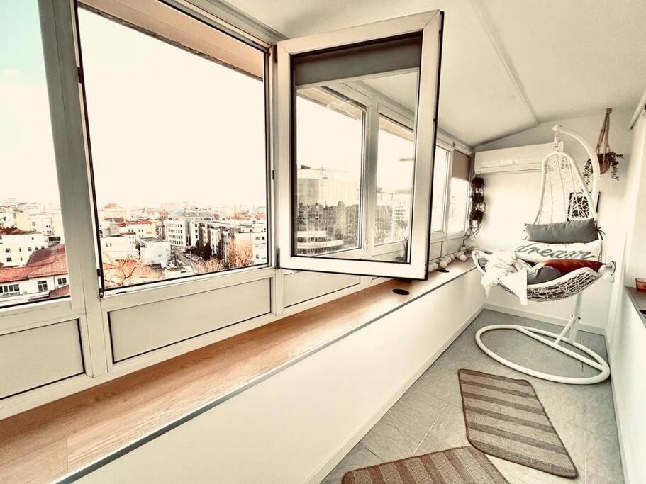 City View Studio In The Heart Of Bucharest Apartment Luaran gambar