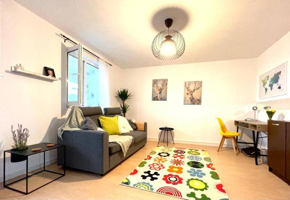 City View Studio In The Heart Of Bucharest Apartment Luaran gambar
